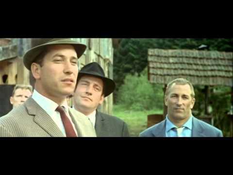 Nehézfiúk előzetes magyar szinkronnal